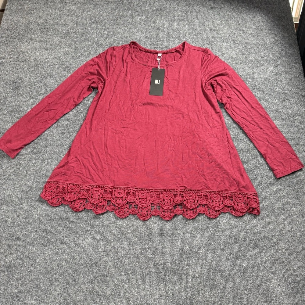 NWT Burgundy Long Sleeve Tunic Top Crochet Lace Trim Hem Blouse Loose Fit